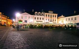 HOTEL AMBASADORSKI