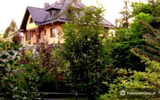 HOTEL DWOREK SARMATA Agroturystyka