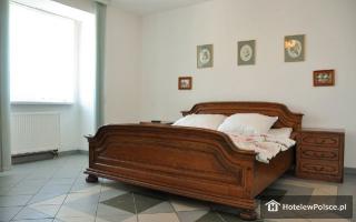 HOTEL TROJANOWSKI