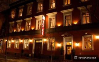 HOTEL OLD TIME