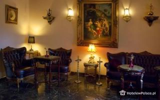 HOTEL OLD TIME