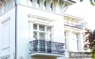 HOTEL VILLA MODIVA