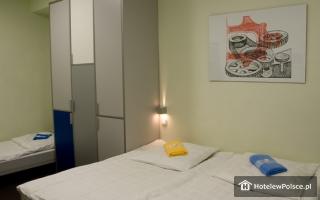 HOSTEL MOLO