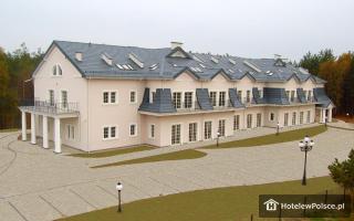 HOTEL KORONA KRUKI