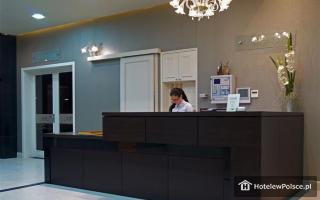 HOTEL KORONA KRUKI