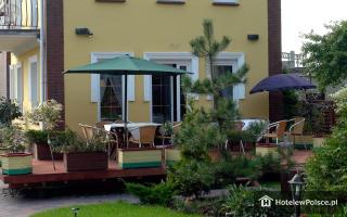 HOTEL POD TĘŻNIĄ