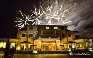 HOTEL AMBASADA Krobia, Lubicz