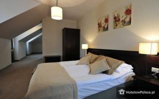 HOTEL NOWODWORY