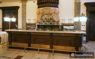 HOTEL PAŁAC BURSZTYNOWY