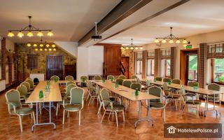 HOTEL DWOREK WAPIONKA