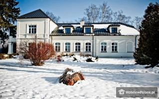DWÓR W ZABUŻU HOTEL  SPA