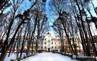 HOTEL CESARSKIE OGRODY