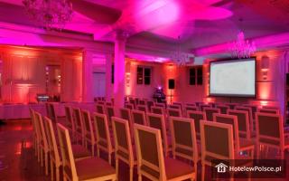 HOTEL DWÓR KOŚCIUSZKO