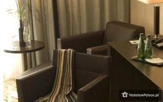 HOTEL HOLIDAY INN WARSZAWA JÓZEFÓW