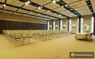HOTEL HOLIDAY INN WARSZAWA JÓZEFÓW
