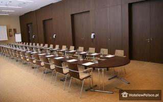 HOTEL HOLIDAY INN WARSZAWA JÓZEFÓW