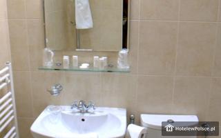 HOTEL SASKI 