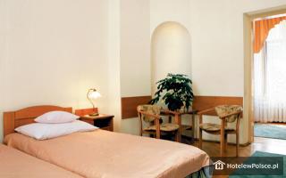 HOTEL SASKI 