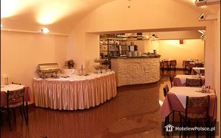HOTEL WARSZAWSKI
