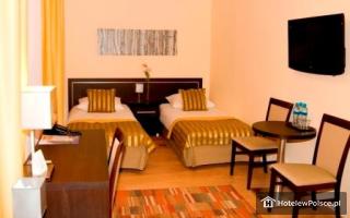 HOTEL SAFIR
