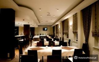 HOTEL SAFIR