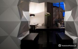 HOTEL BLOW UP HALL 5050