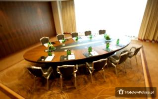 HOTEL INTERCONTINENTAL WARSZAWA