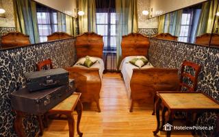 HOTEL CASTLE INN