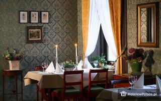 HOTEL PAŁAC W LEŹNIE