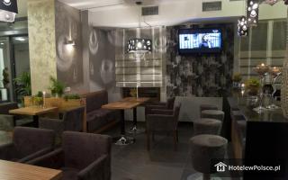 HOTEL & RESTAURACJA VIS-A'-VIS